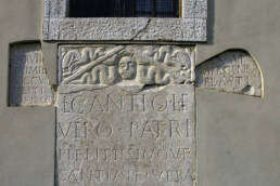 Lapidi chiesa Santi Martiri Canziani; San Canzian d'Isonzo