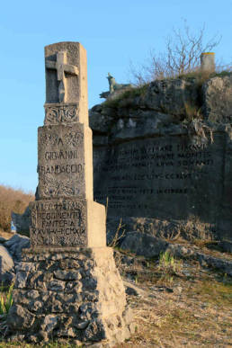monumento ai Lupi di Toscana e stele a Giovanni Randaccio, San Giovanni di Duino; SottoMonfalcone