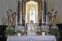 altare della Chiesa della Beata Vergine Marcelliana; Monfalcone