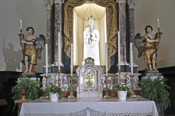 altare della Chiesa della Beata Vergine Marcelliana; Monfalcone